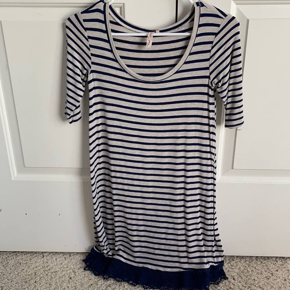 Blue and cream short sleeve dress